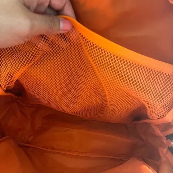 2023 BRAND NEW EDITION Universal studios GREEN Jurassic Park Backpack - Picture 9 of 16